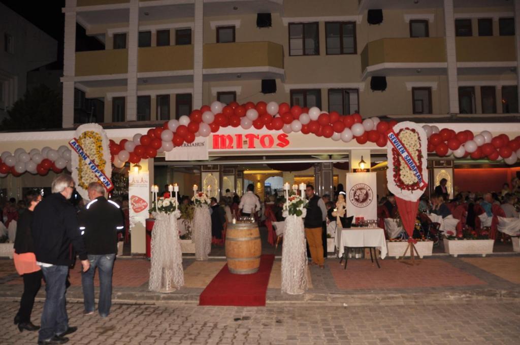 אלאניה Mitos Apart Hotel מראה חיצוני תמונה